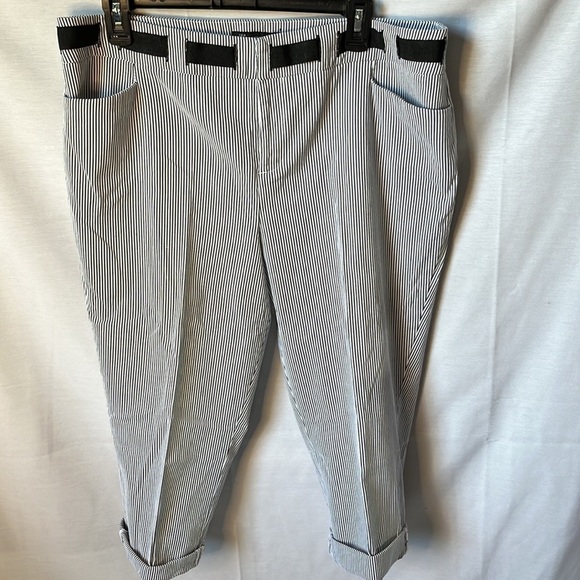 I.N.C. Cropped Slacks - Picture 1 of 11